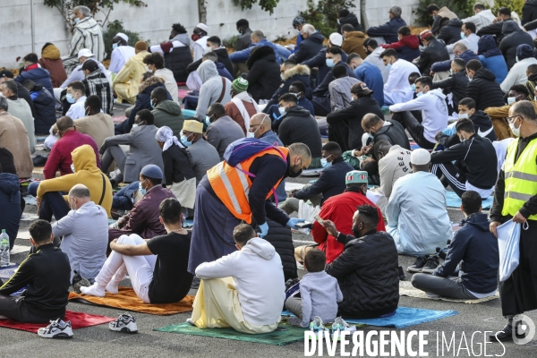 Prière de l Aïd à la mosquée de Mérignac