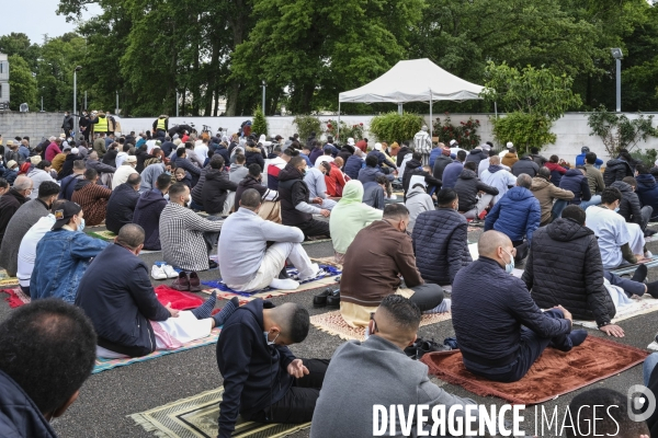 Prière de l Aïd à la mosquée de Mérignac