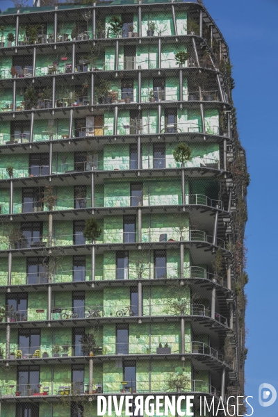 Tours d habitations a paris