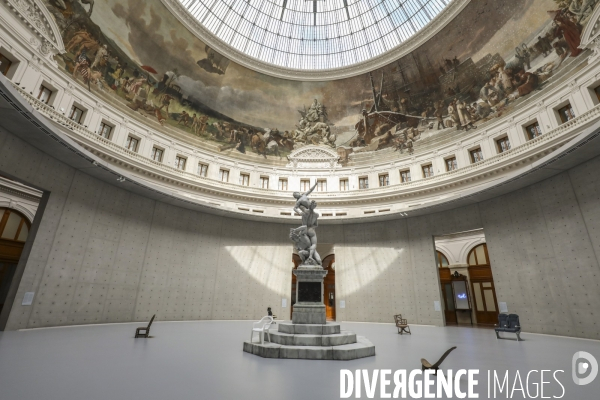 Ouverture de la bourse du commerce, nouveau musee de francois pinault