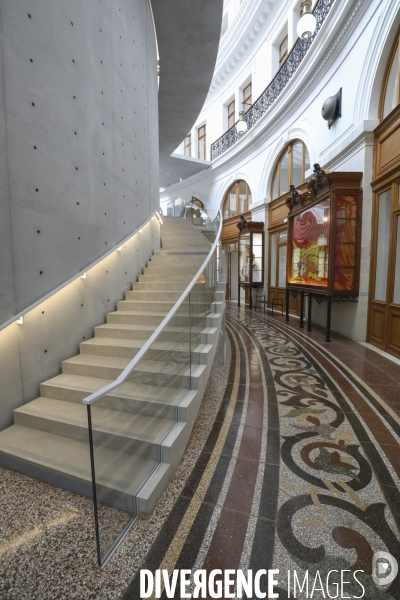 Ouverture de la bourse du commerce, nouveau musee de francois pinault