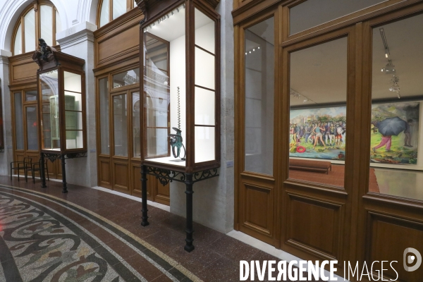 Ouverture de la bourse du commerce, nouveau musee de francois pinault