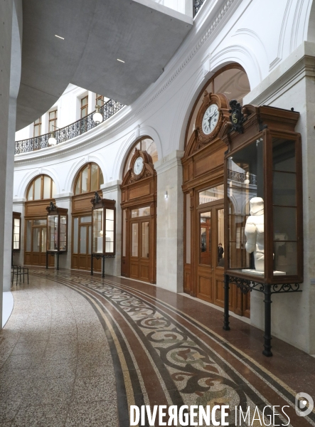 Ouverture de la bourse du commerce, nouveau musee de francois pinault