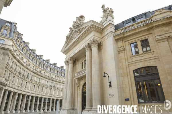 Ouverture de la bourse du commerce, nouveau musee de francois pinault