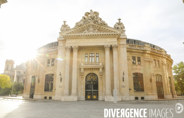 Ouverture de la bourse du commerce, nouveau musee de francois pinault