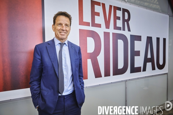 Reprise aux Halles, Le president du MEDEF , geoffroy Roux de Bezieux