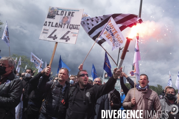 Marche citoyenne des policiers