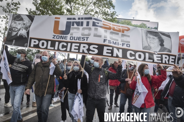 Marche citoyenne des policiers