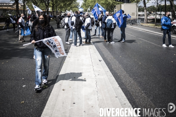 Rassemblement à l appel des syndicats de police.