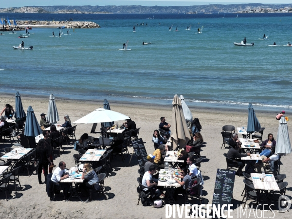 Réouverture des terrasses et boutique à Marseille