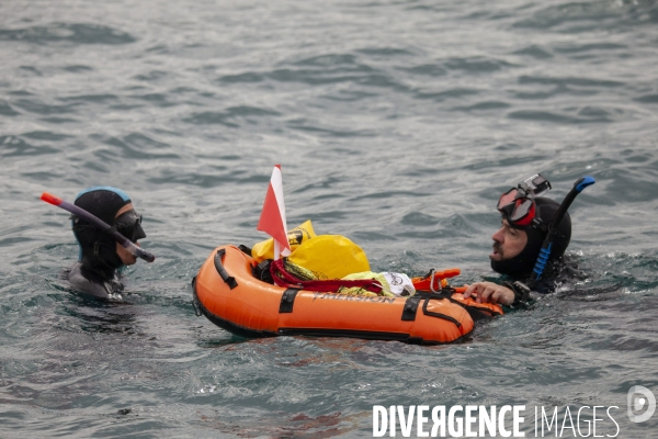 La Flottille des Pirates du Plastique à Marseille 