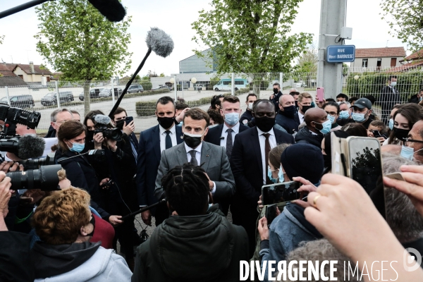 Emmanuel macron - deplacement dans l aube