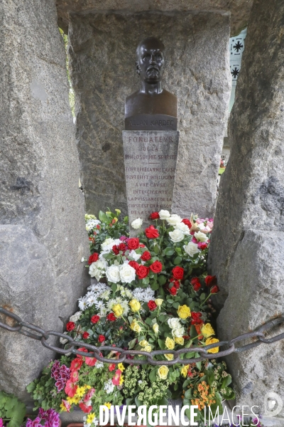 Personnalites du pere lachaise et rites divers