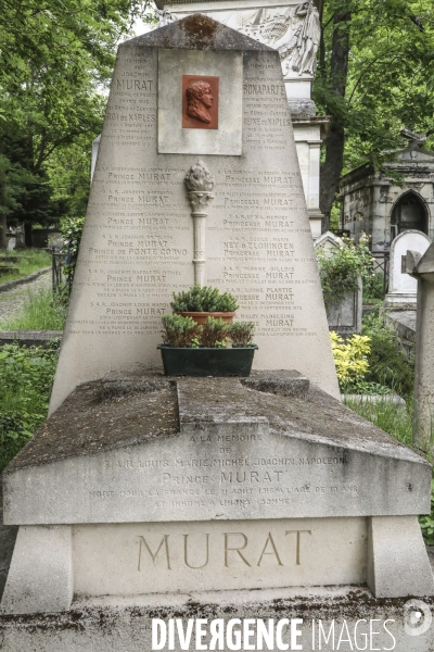 Personnalites du pere lachaise et rites divers