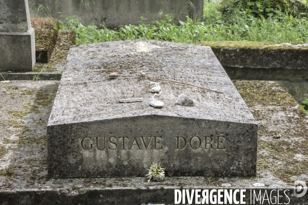 Personnalites du pere lachaise et rites divers