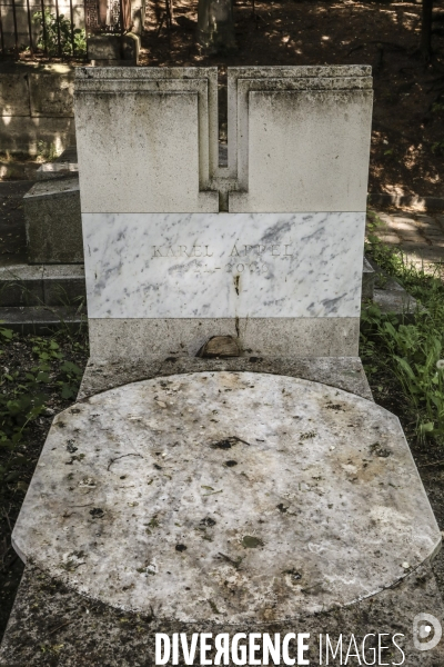 Personnalites du pere lachaise et rites divers