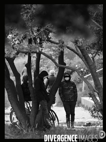 Crack à Stalingrad / concert de casseroles quai de la seine