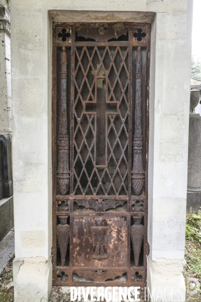 Pratiques vampire au pere lachaise