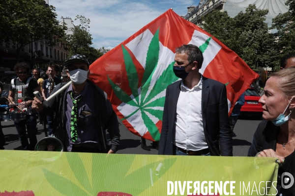 Cannaparade 2021 à Paris