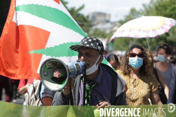 Cannaparade 2021 à Paris