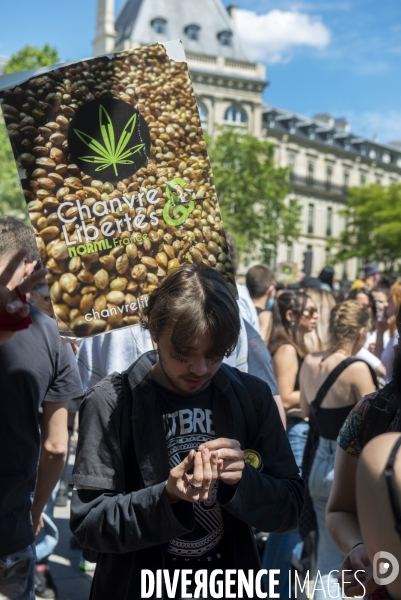 Cana Parade pour la légalisation