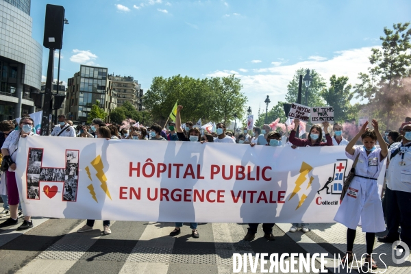 Le Collectif inter-hôpitaux manifeste