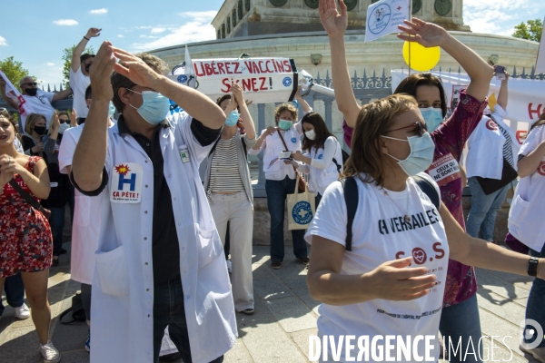 Le Collectif inter-hôpitaux manifeste