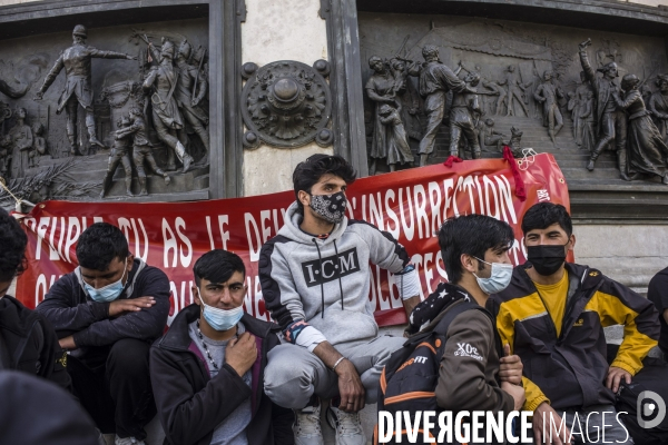 Manifestation du dal la veille de la fin de la treve hivernale.