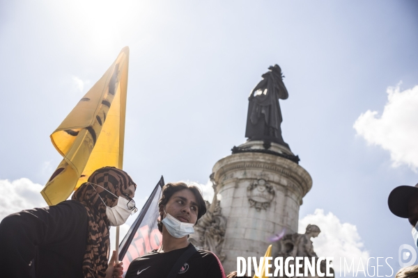 Manifestation du dal la veille de la fin de la treve hivernale.