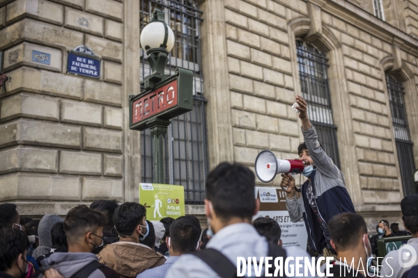 Manifestation du dal la veille de la fin de la treve hivernale.