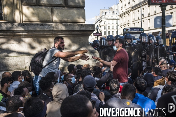 Manifestation du dal la veille de la fin de la treve hivernale.