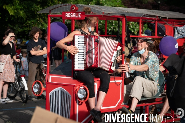 Appel à la grève féministe du 14 juin, à vélo - Genève