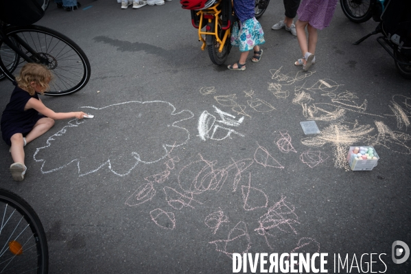 Appel à la grève féministe du 14 juin, à vélo - Genève