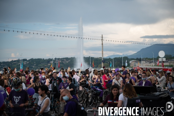 Appel à la grève féministe du 14 juin, à vélo - Genève