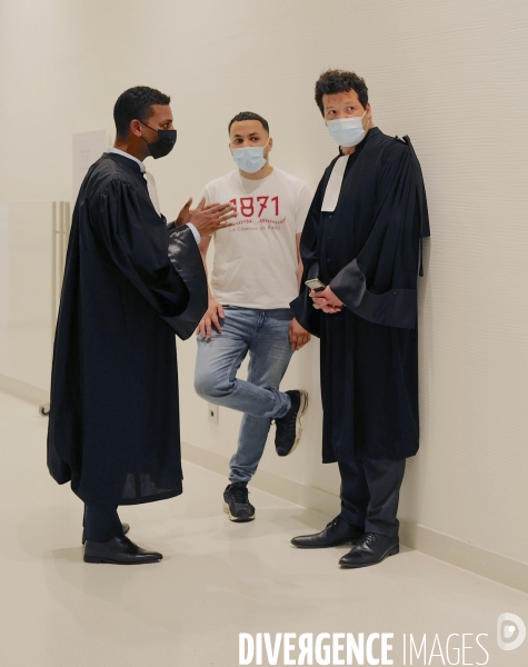 Procès de Taha Bouhafs pour injures à l encontre de linda kebbab