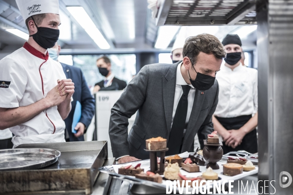 Déplacement d Emmanuel Macron dans la Drome.