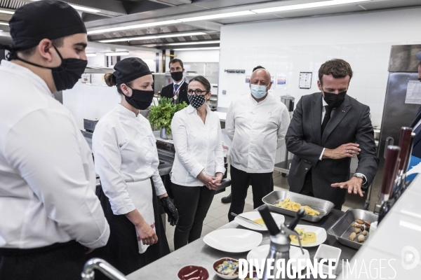 Déplacement d Emmanuel Macron dans la Drome.