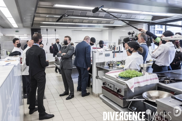 Déplacement d Emmanuel Macron dans la Drome.