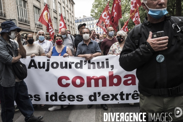 Marche des libertés contre les idées d extrême droite.