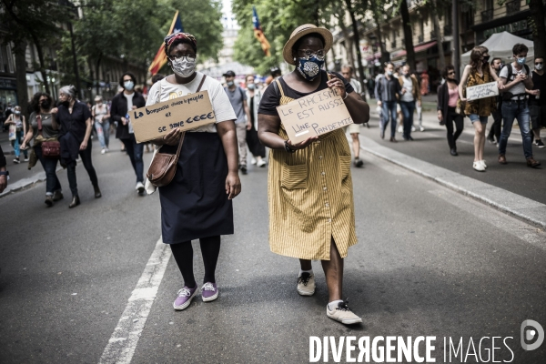 Marche des libertés contre les idées d extrême droite.