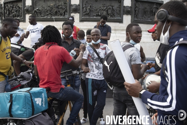 Rassemblement pour le respect des livreurs