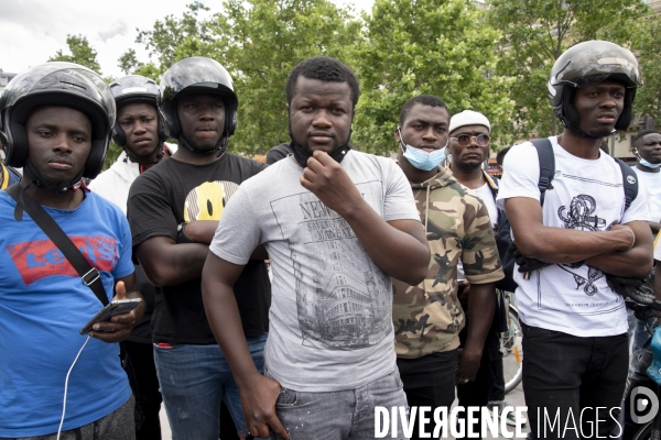 Rassemblement pour le respect des livreurs