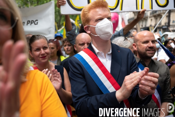 Manifestation contre les licenciements et la réfome des retraites