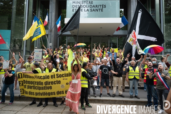 Manifestation contre les licenciements et la réfome des retraites