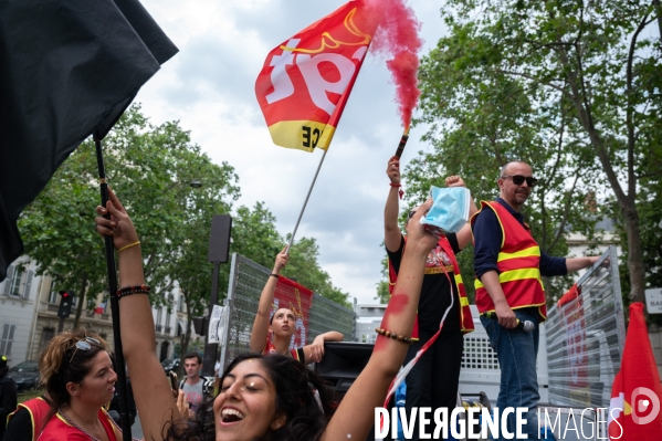 Manifestation contre les licenciements et la réfome des retraites