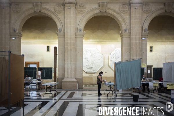 Jour de Vote à Marseille (régionale 2021)