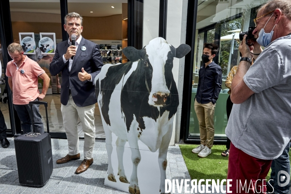 Arnaud Montebourg et les glaces