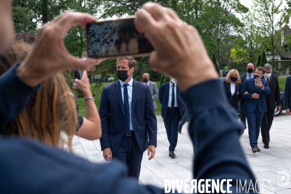 Vote d Emmanuel Macron aux élections départementales et régionales.