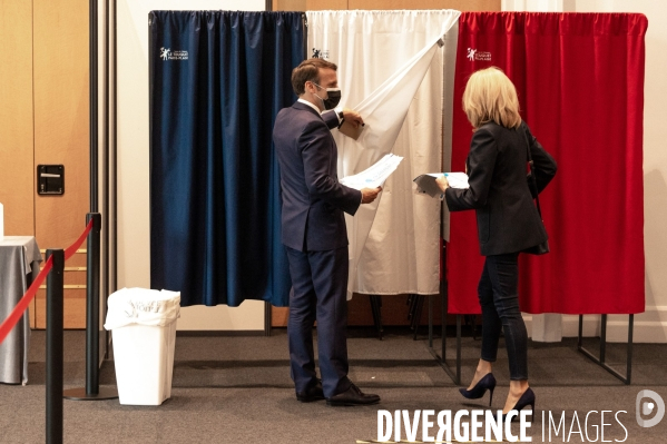 Vote d Emmanuel Macron aux élections départementales et régionales.
