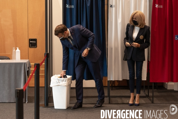 Vote d Emmanuel Macron aux élections départementales et régionales.